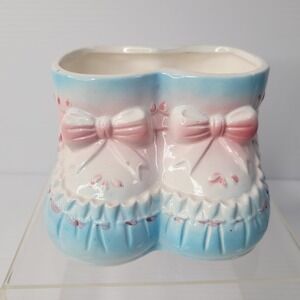 My-Neil Ceramic Baby Bootie Planter Kids Blue Pink Bow Vintage 65105A6